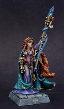 Bretonnian Sorceress by SaxonAngel