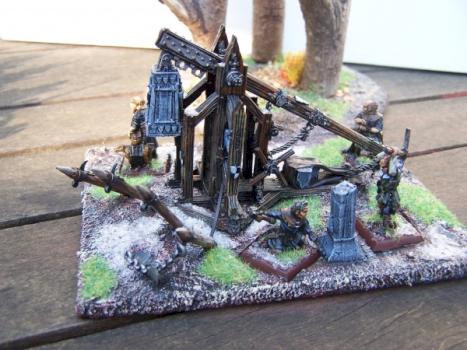 Bretonnian Trebuchet by Cadwallon