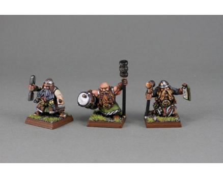 Dwarf War Machine Crew by Ghost of War