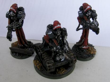 Adeptus Mechanicus-themed Inquisitorial Henchmen by Freddy H2