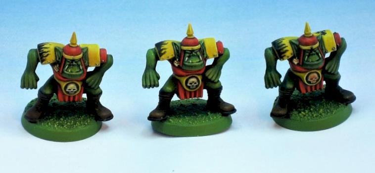 Blood Bowl, Orc Linemen by Madzi