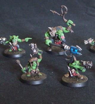 Ork runtherder and gretchin by In Chigh P.I.