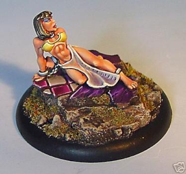 GW Eldar Slave Girls painted by James Wappel by Ian Newbold