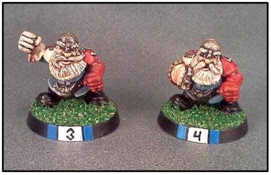 Blood Bowl Dwarf Runners by Lou Rollins