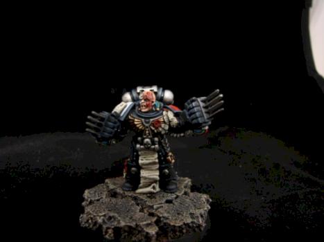 Black Templars Chaplain by mattsterbenz