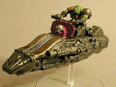 Ork custom 40k Jetbike by moonwhim