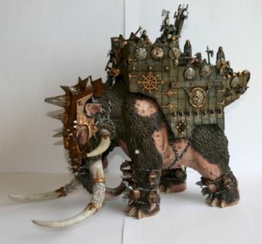 Chaos war mammoth by Show Case Studio