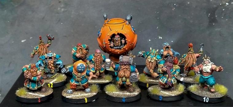 Pirate dwarves Blood Bowl by Pierba