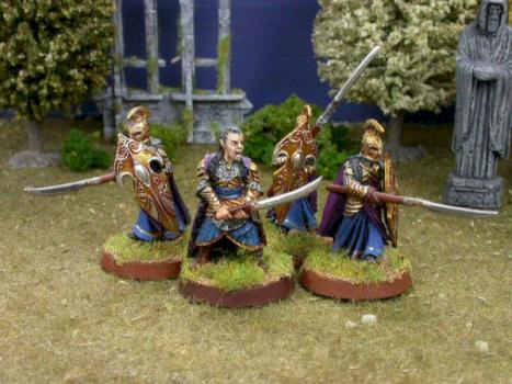 lord of the rings Elrond with elves by darkrealm miniatures