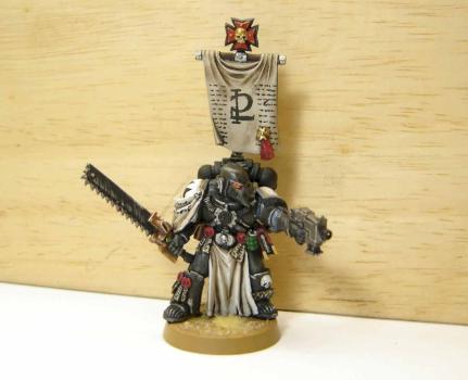 Black Templar 2nd Squad Leader by gunrunr