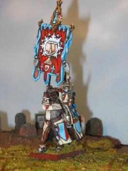 Bretonnian Battle Standard Bearer by Propaintjob