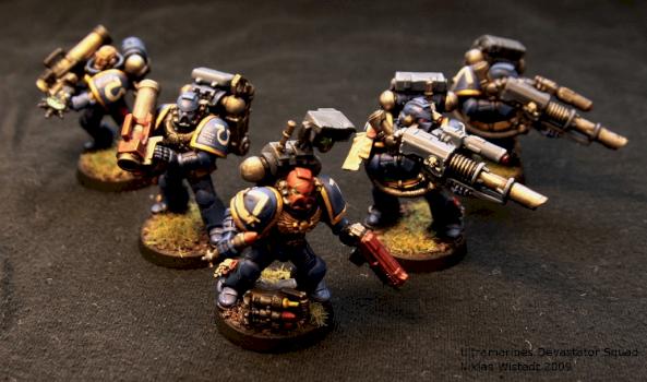 Ultramarines Devastators (better picture) by Vitulv