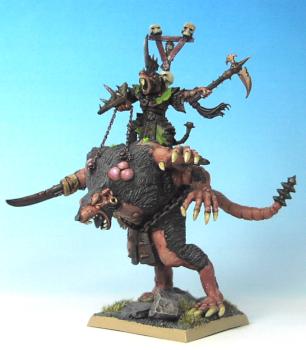 Skaven Warlord on Rat Ogre Bonebreaker by hakoMike