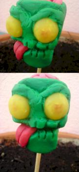 cartoon zombie head by HempValley