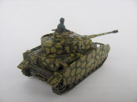 Pz. IV AusF.H (Pz.Bef.) Scale 1/100 by Kuzmich