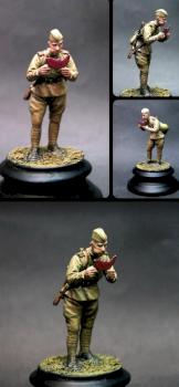 WWII Russian Soldier Eating Melon 1/35 by Vinolata