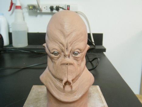 alien bust by dan reeves