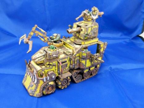 ork battle wagon by Show Case Studio