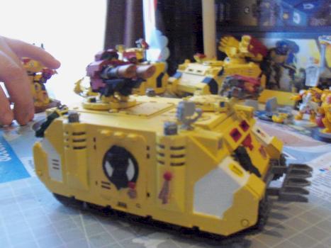 Imperial Fists Razorback Tank (Lascannon Turret) by Mr.Flibble