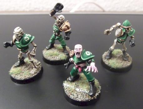 Blood Bowl Undead Henchmen, BloodBowl Untote Handlanger by Dino