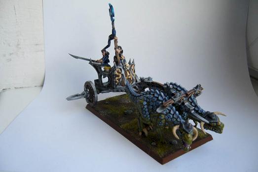 Dark Elf Chariot by Gobos