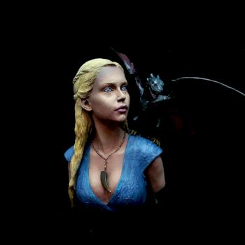 daenerys by La Blouse