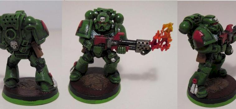 Dark Angel -ish Green Space Marine w/Flamer by EvilEgg