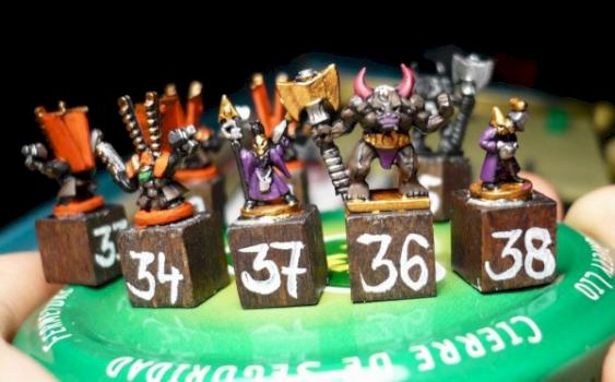 Magnetic Travel Blood Bowl by leaxe