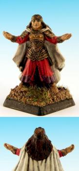 Mega Miniatures Female Cleric / Battlemage by Iraeyna