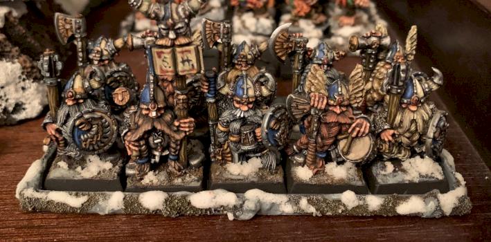 Gryphons Claw, Dwarven Longbeards by mousekiller