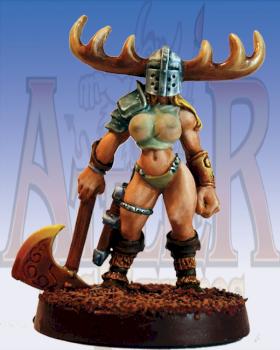 Female warrior champion by atelierdesfigurines