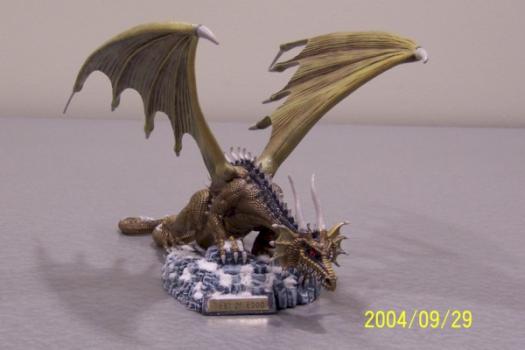 Gold Dragon of Chaos Limited Edition (view 3) by Drachenherz