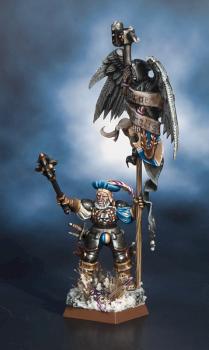 Empire battle standard bearer by Gwinn