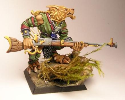 Wulfen with rifle pic 2. by Jacques dAlouette