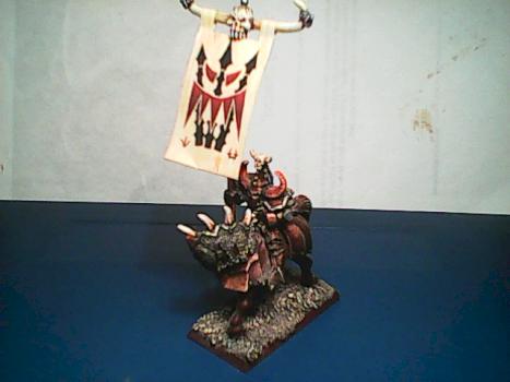 OOP MOUNTED CHAOS KNIGHT STANDARD BEARER ! by PAINTONY