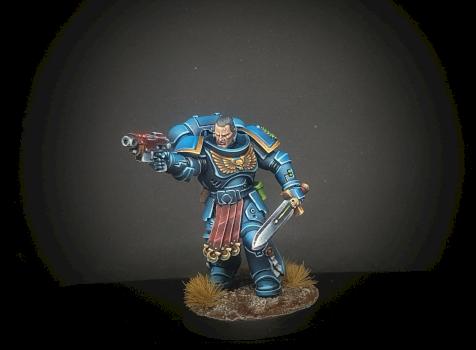 Ultramarines Primaris Lieutenant conversion by risk0