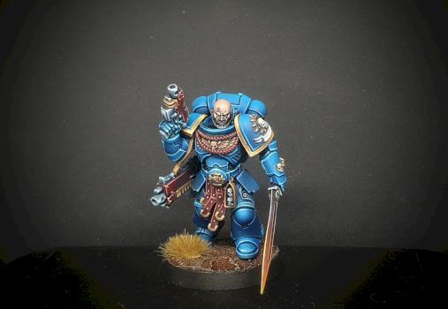 Ultramarines Primaris Lieutenant conversion by risk0