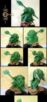 28mm scale S-F warrior w/ Halberd Heavy Armour by GRYTZminis