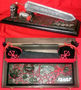 BERSERK - Gatsu The Black Swordsman weapon set by LUXURY BITS