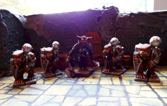 My Bugbear Chief Sculpt with WOTC Bugbear troops by Atom