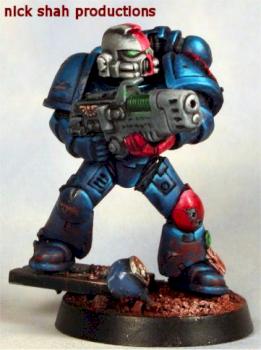 Crimson Fists Plasma Rifle Marine by disinfect