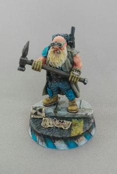 Forge Town Dwarf 4 AFTERGLOW by Arekarkadiusz