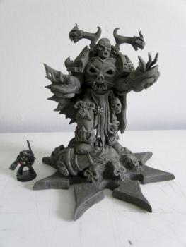 Chaos Space Marine Lord Statue Terrain. by hk1x1