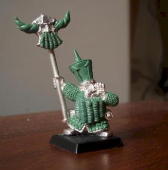 Chaos Dwarf - standard bearer by Treevill