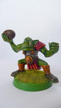 Blood Bowl Ork 1 by MrPinkEyes