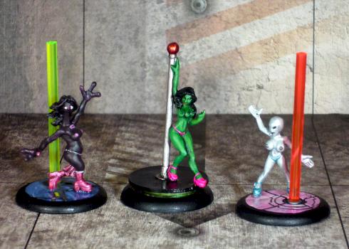 Alien Exotic Dancers by CmdrKiley