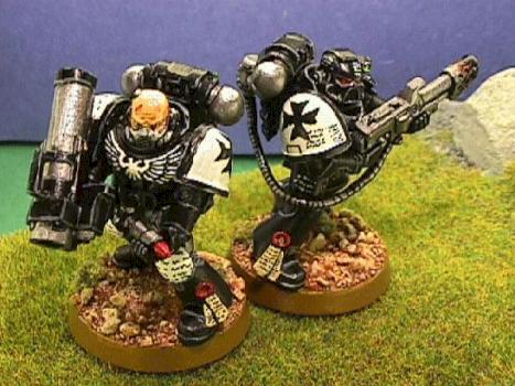 Black Templars with Special Weapons by Papa Smurf