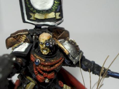 Black Templar Marshall with Deathwatch shoulderpad close up by Avalorionas