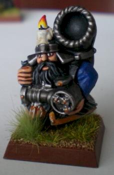 Dwarf Musician by Lafar