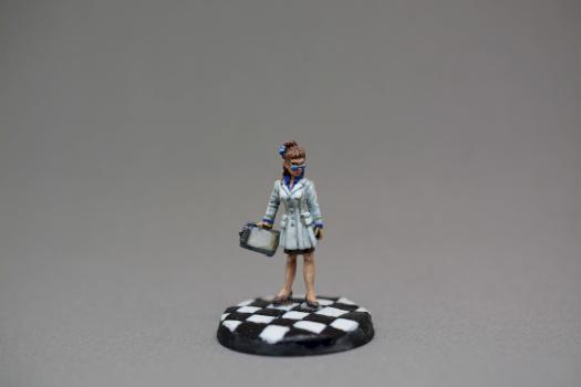 Dr Helen Salinger from Bombshell miniatures by Lirazel